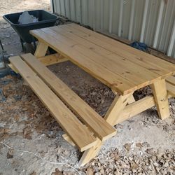 Solid Wood Picnic Table