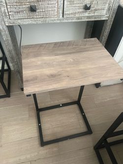 Side table’s set of 2
