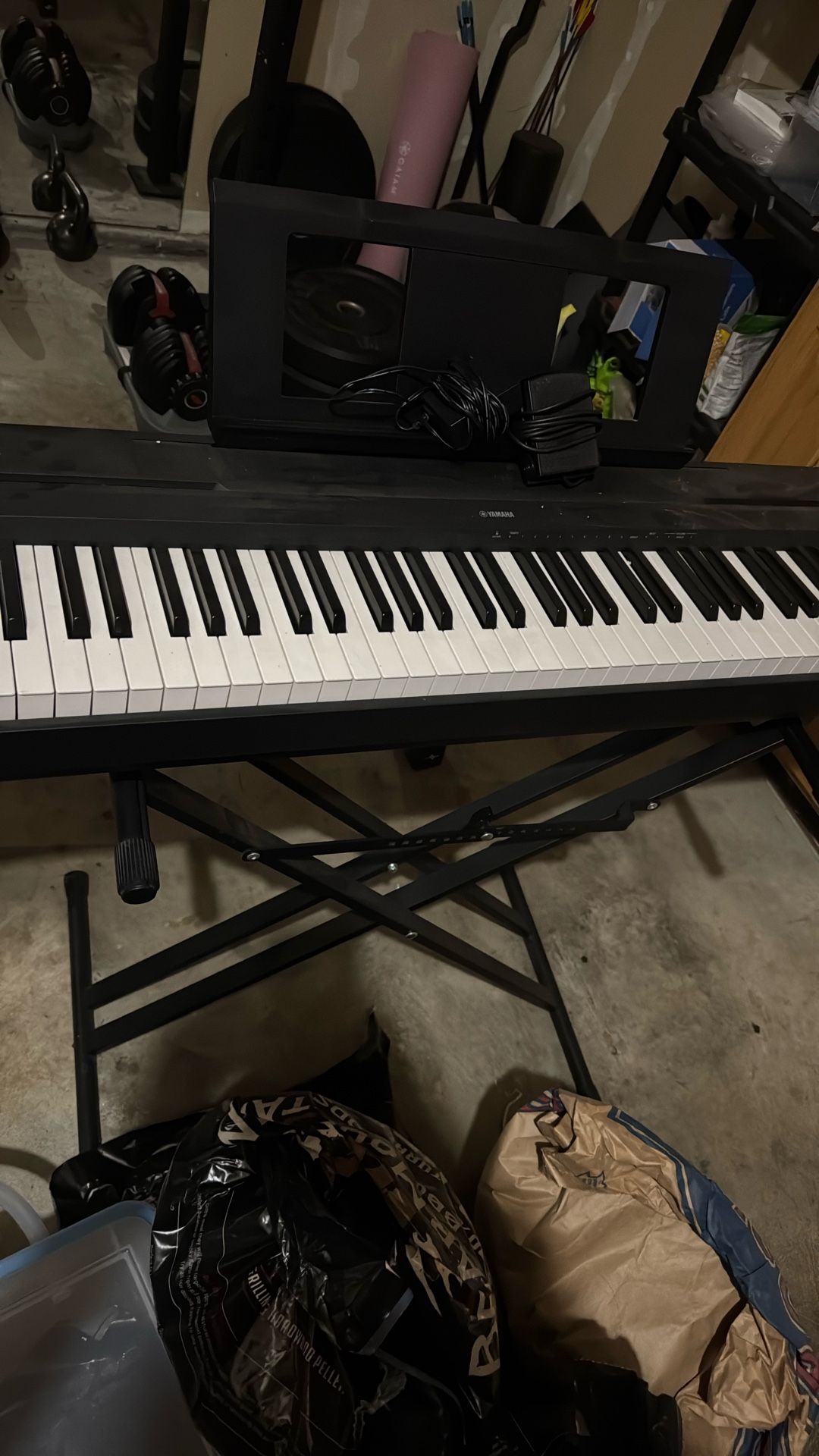 Yamaha Fullsized Keyboard