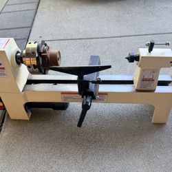 ShopFox Wood Lathe. W1704