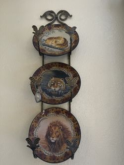 Home Interior Decoration plates