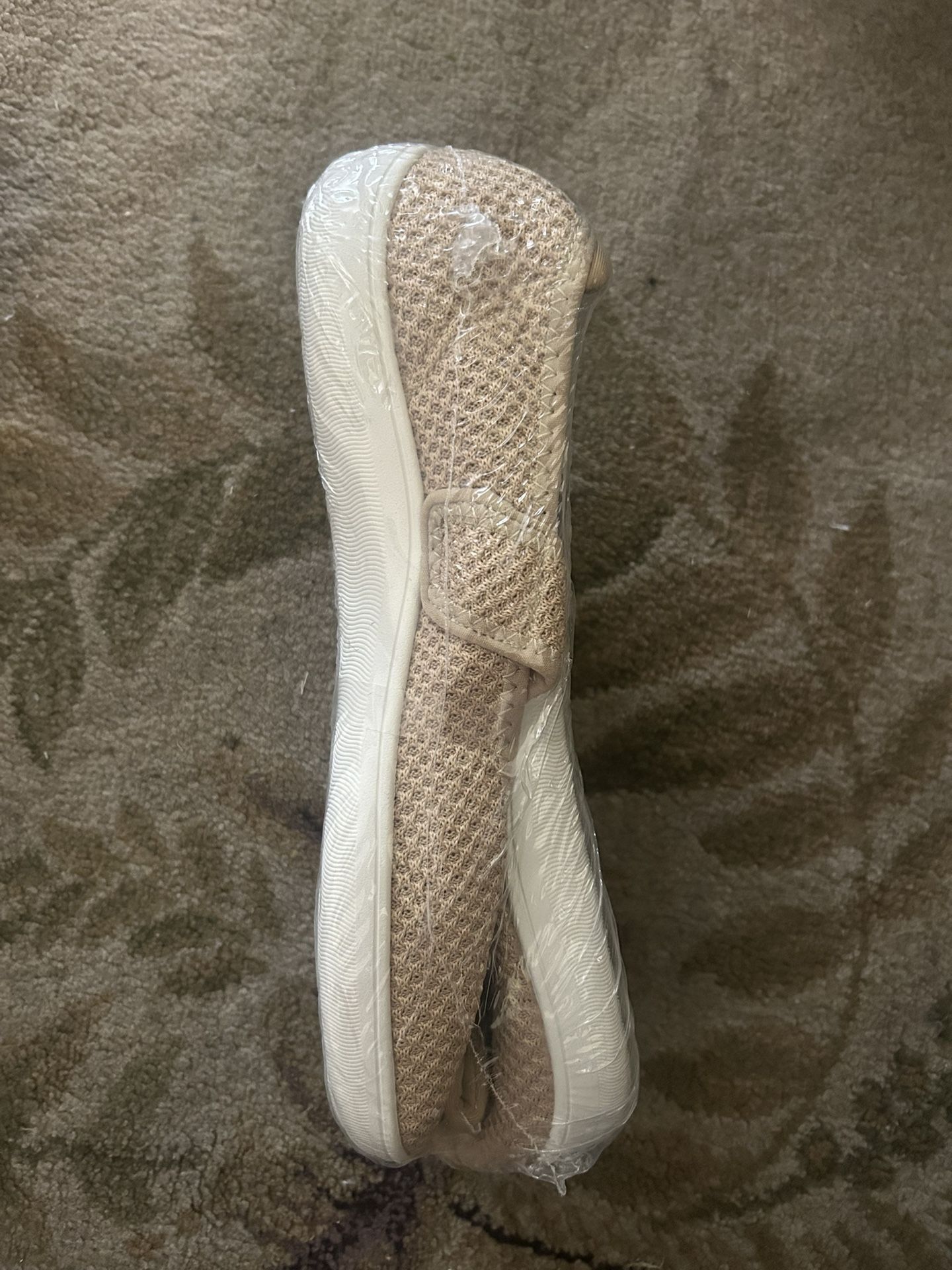 Women’s Khaki Flat Diabetic Shoes Size 8