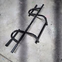 Pull Up Bar