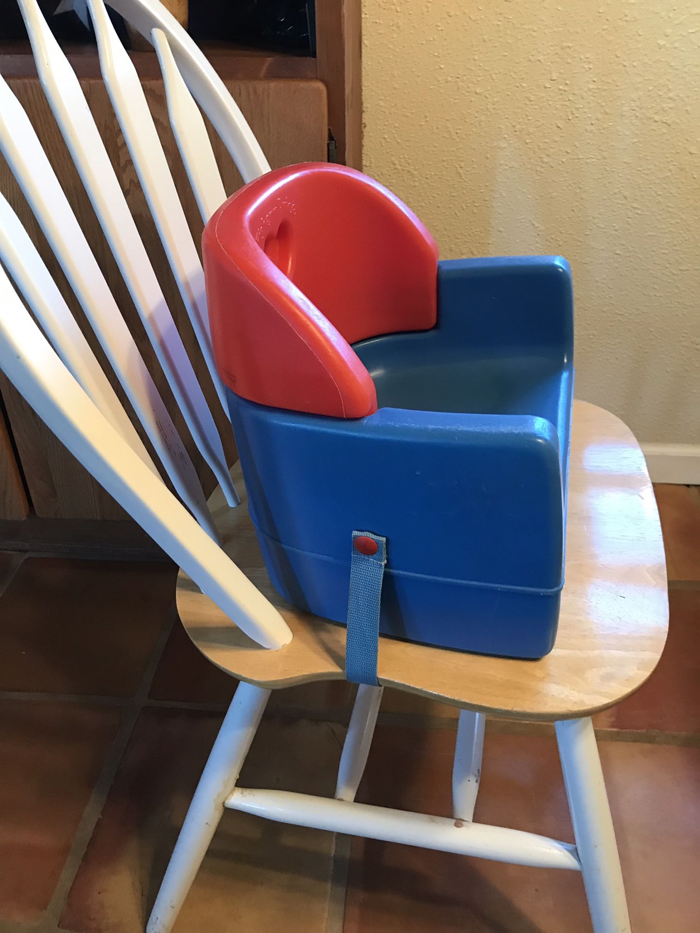 Fisher Price child chair booster seat
