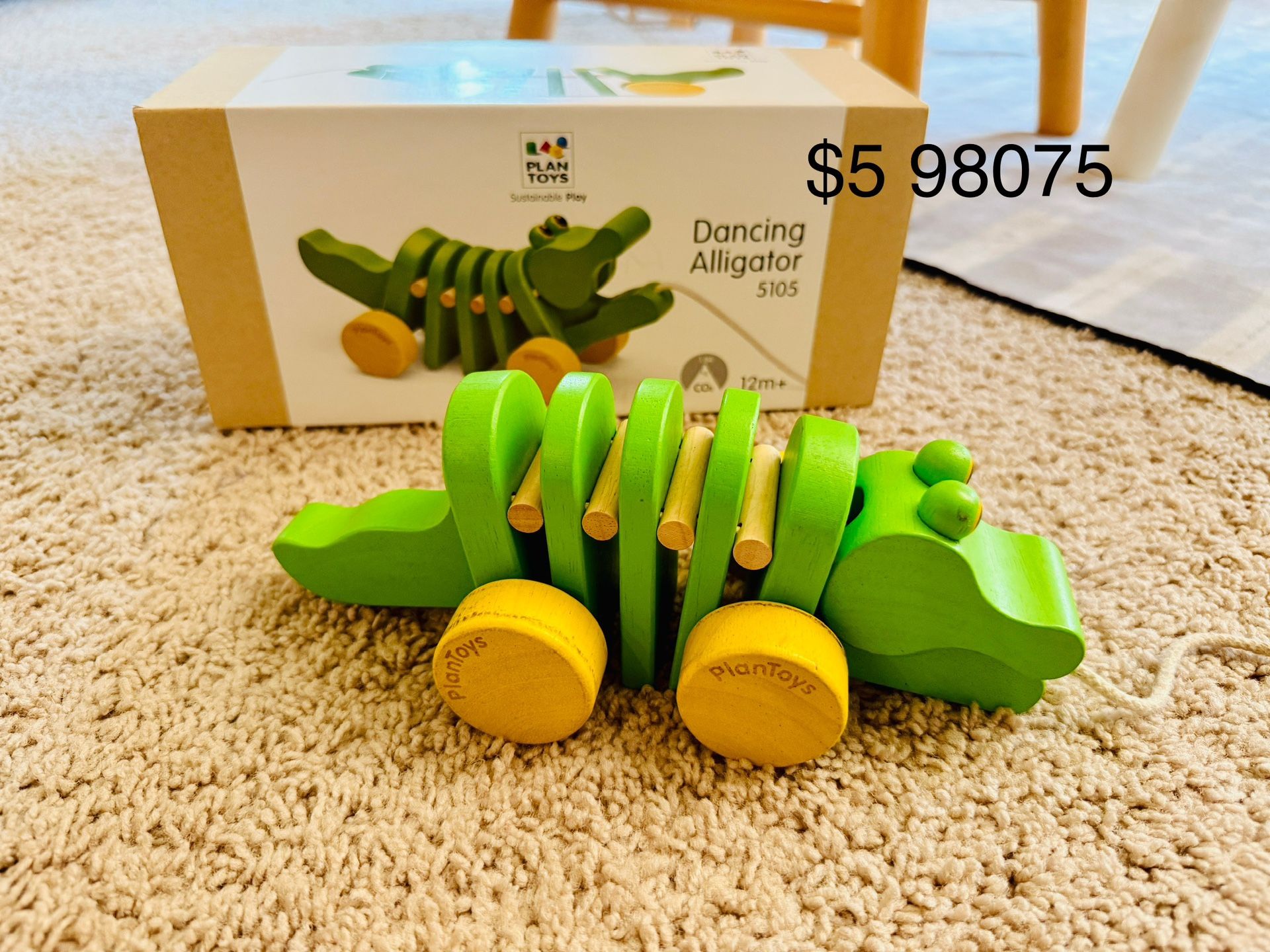 Plan Toys Dancing Alligator