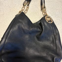 M/L size Michael Kors Purse 