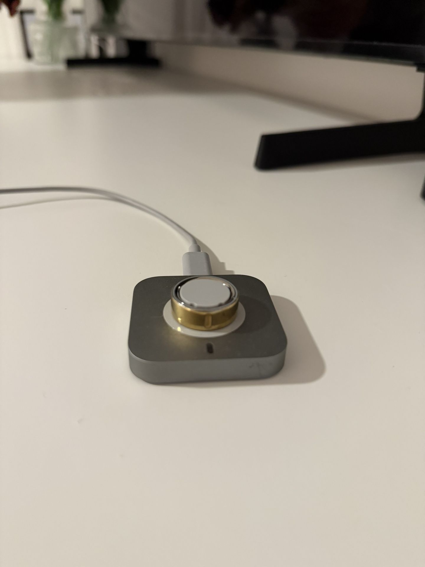 Oura Ring (Gold) Size 7