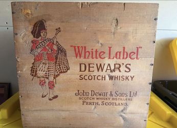 Vintage Dewars White Label Scotch Whisky 15.25" Wood Wooden Box Case Crate