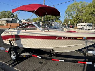 1995 Larson Cream And Burgundy 17 Foot