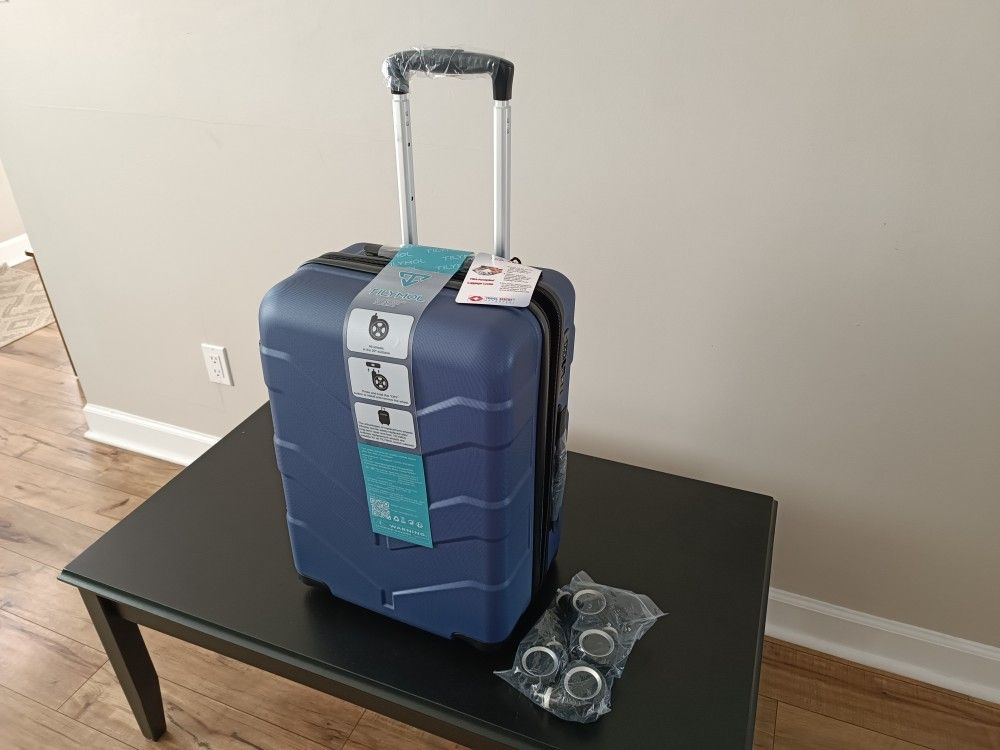 Luggage Carry-On 22 inch New Blue