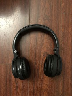 Head phones