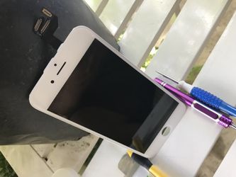 iphone 8 lcd/screen $65.00
