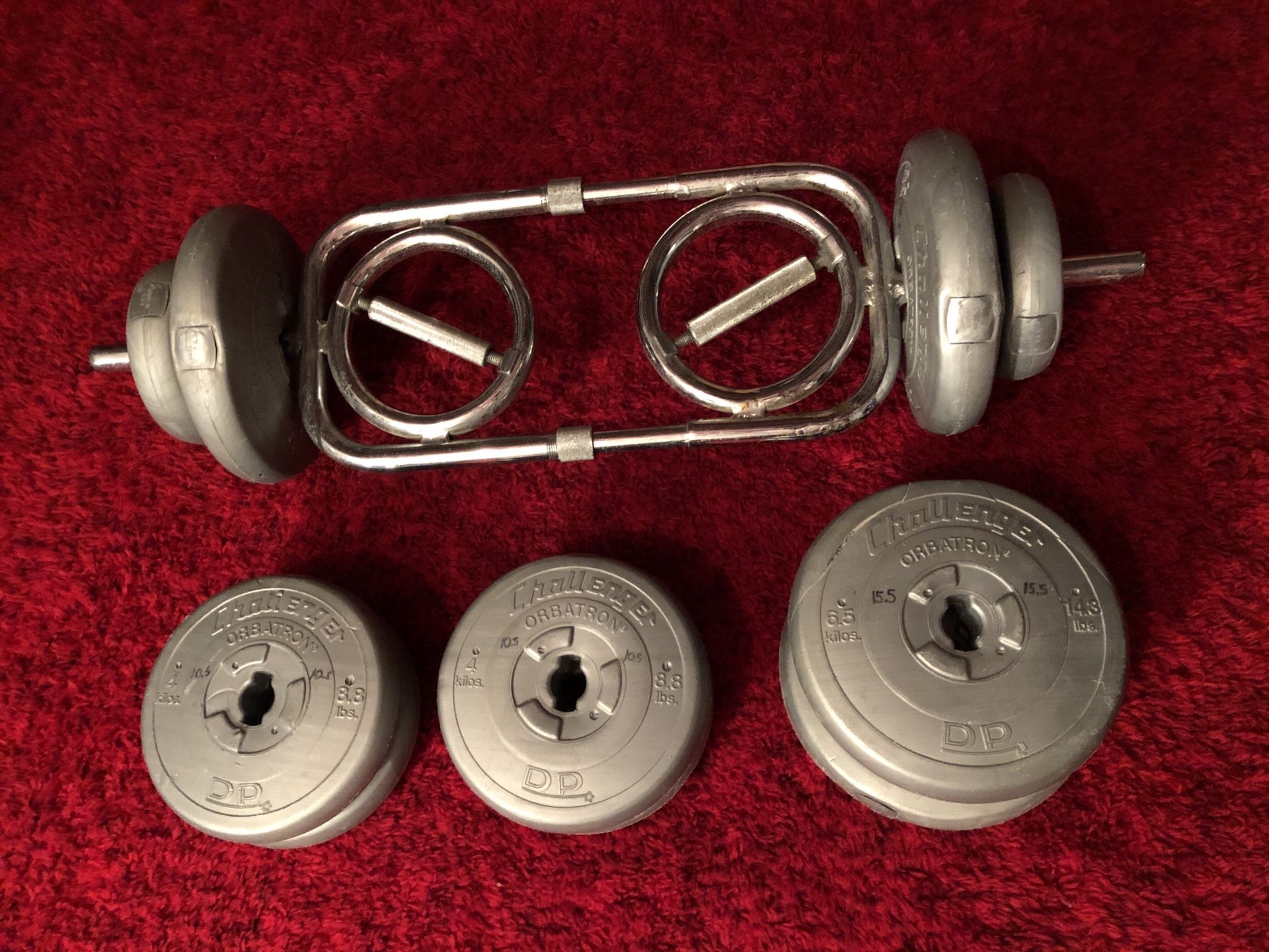 Weight set. Multi grip barbell with 10 plates