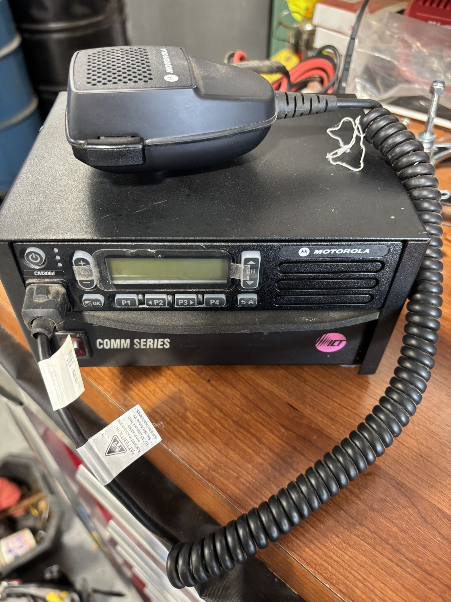 Motorola 300D Comm Series Base Station