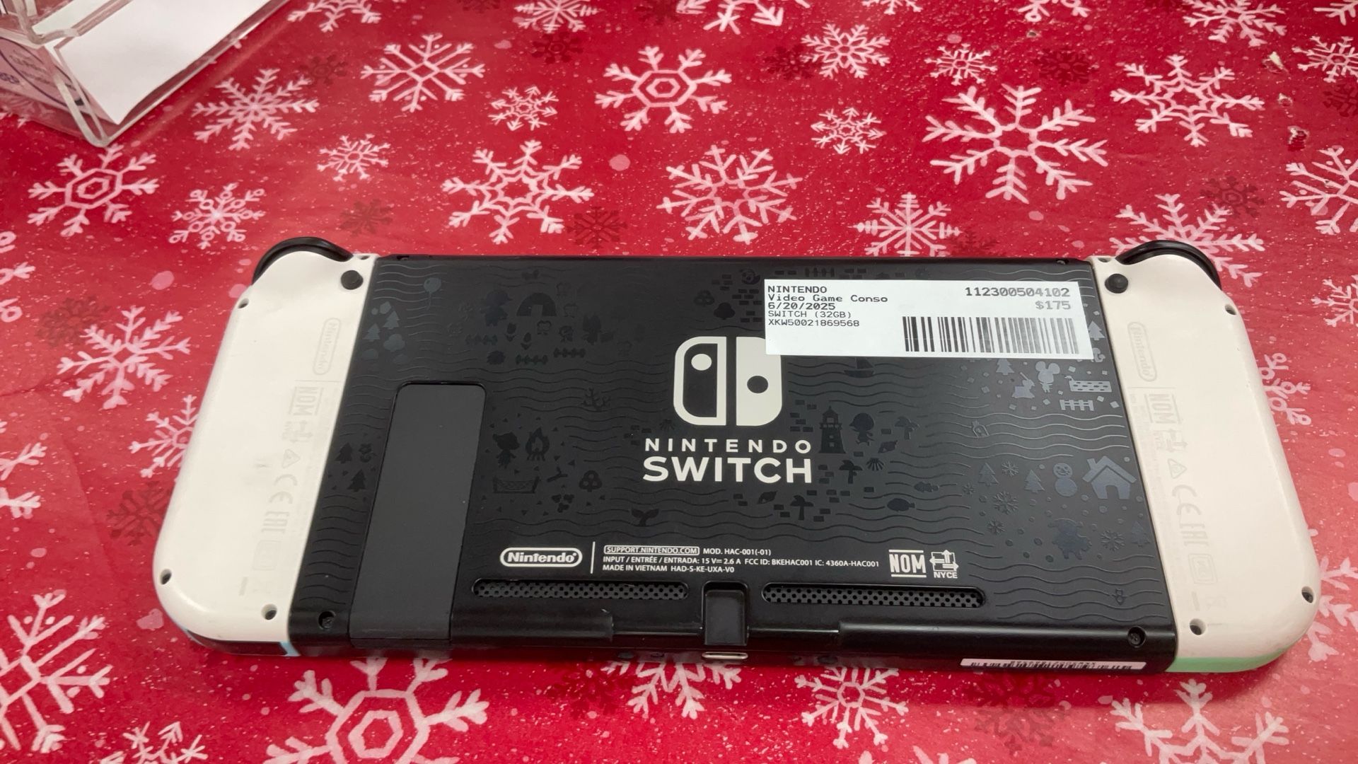 SWITCH ANIMAL CROSSING EDITION RARE!