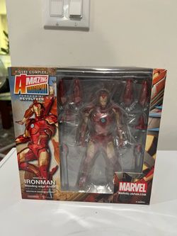 Revoltech ironman