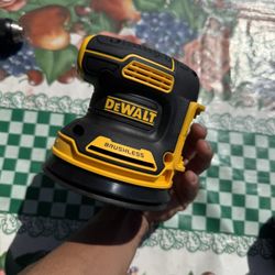 DEWALT Random Orbital Sander (Tool Only) 