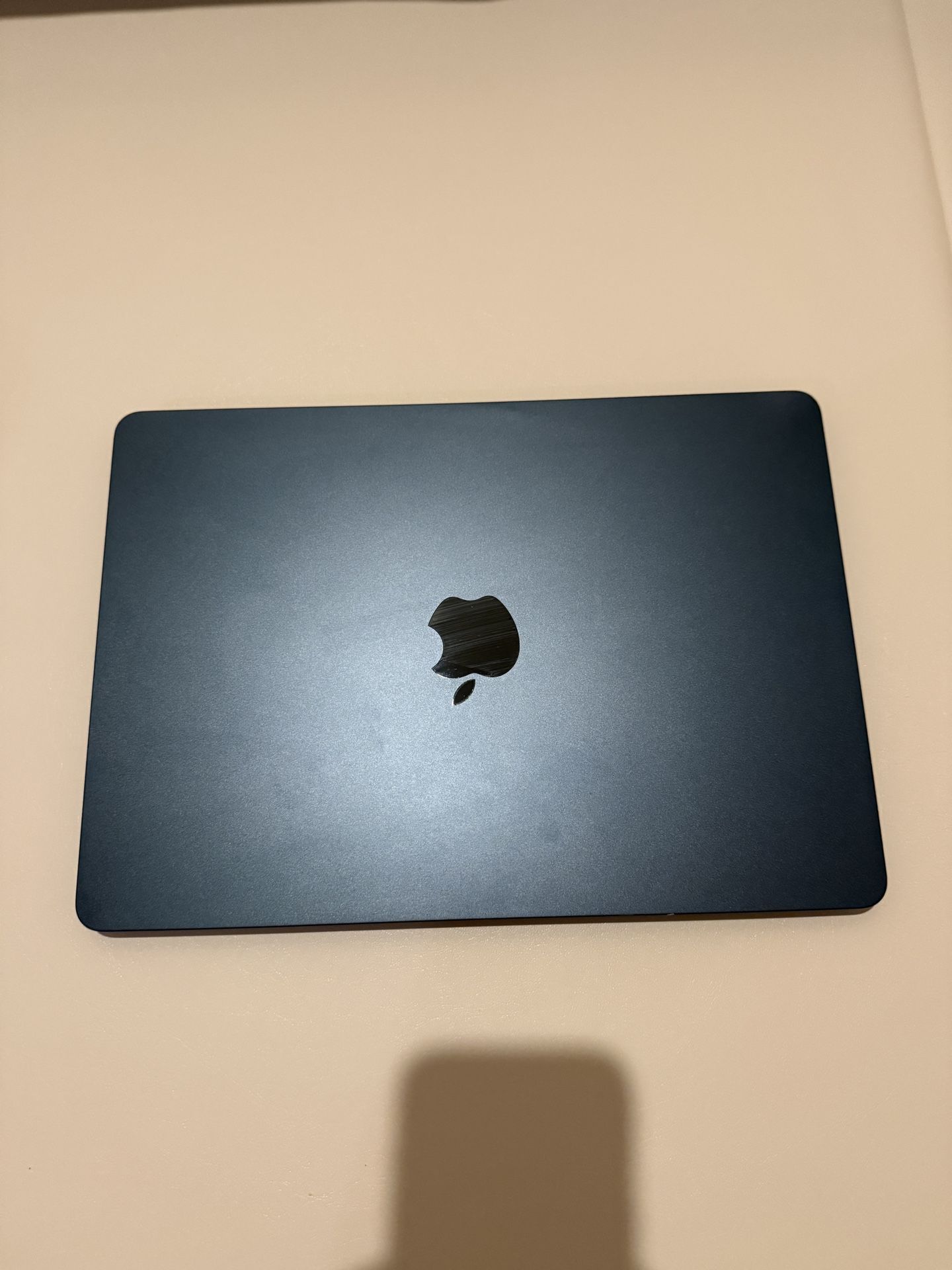 MacBook Air 13” M4 16GB 512GB in Great Condition with AppleCare+ and Software