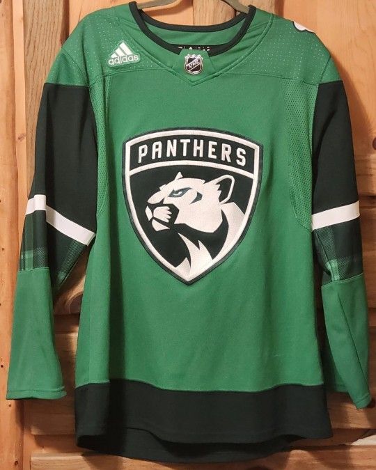 Florida Panthers St Patricks Day Special Hockey Jersey Fight Strap Sz 46 adidas