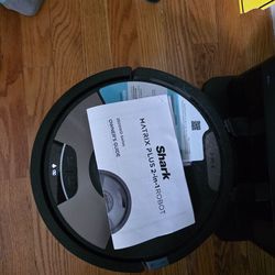 Shark matrix vacuum and mop