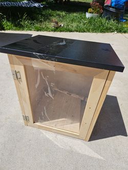 Wooden box