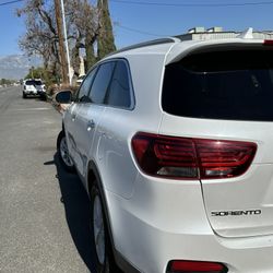2019 Kia Sorento 