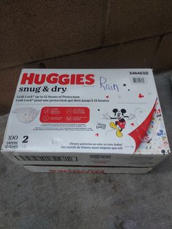 Huggies snug and dry diapers