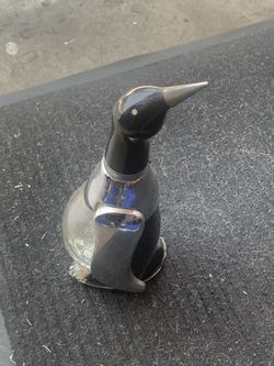 Vintage kitschy Japanese penguin music bottle 50s