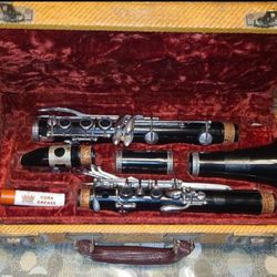 Bundy/Selmer resonite clarinet