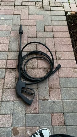 PRESSURE  WASCHER  GUN AND HOSE 