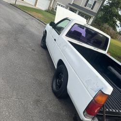 1993 Nissan Pickup