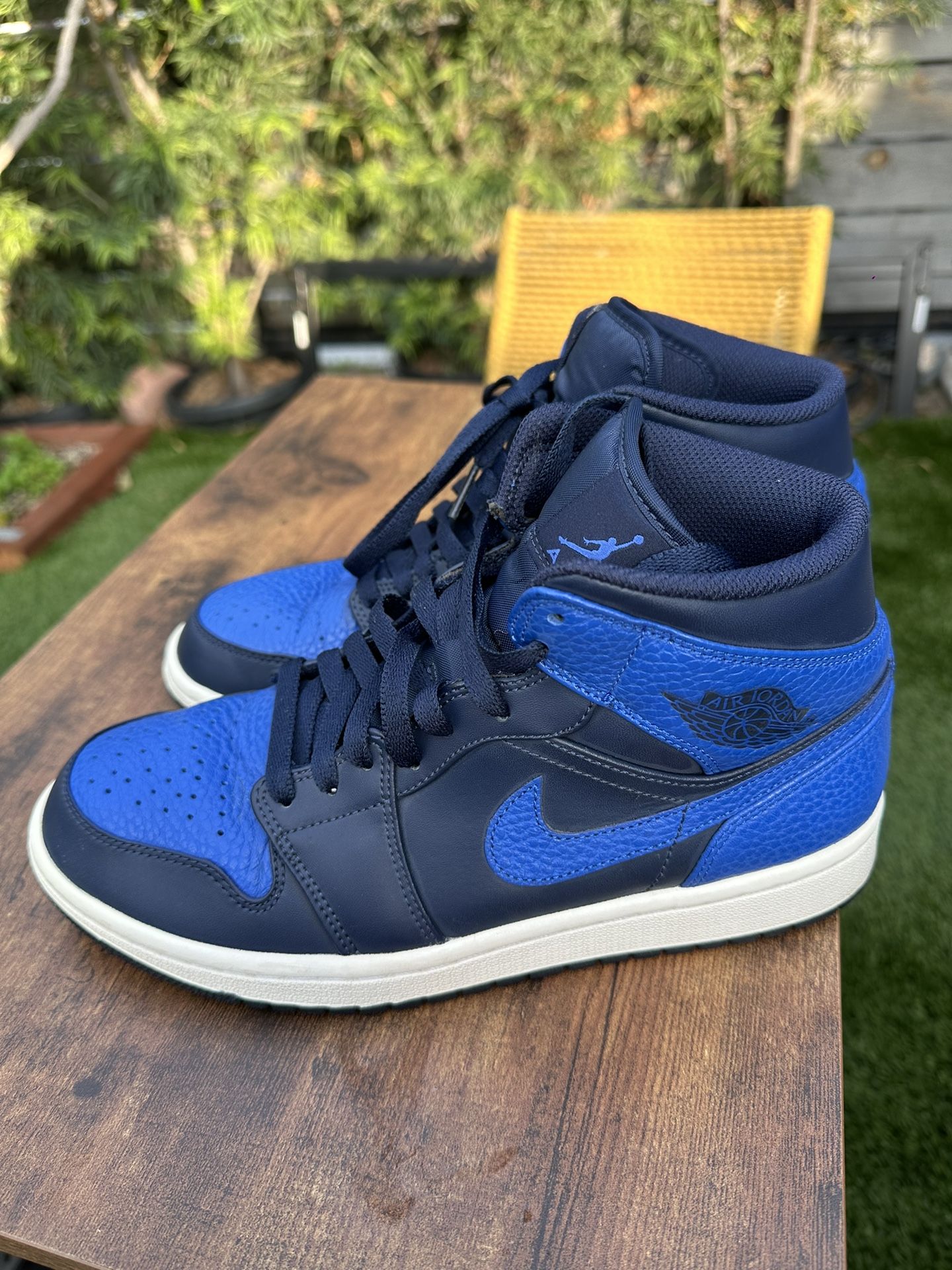 Jordan 1 Obsidian Royal - Size 8 Men