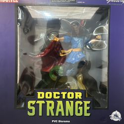 Doctor Strange Statue