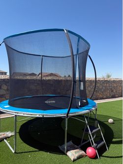 10’ Trampoline