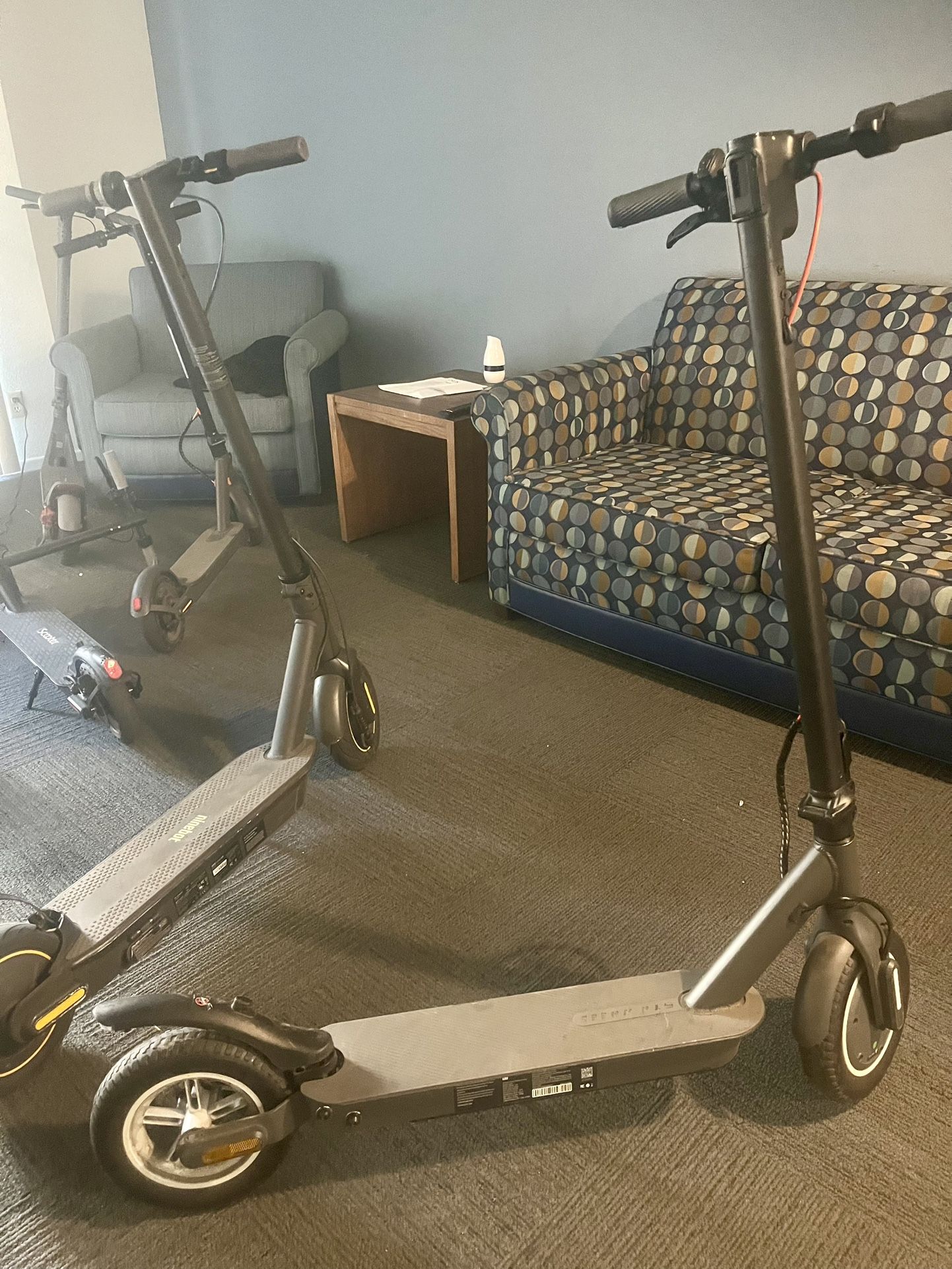 5th Wheel V30 Electric Scooter 