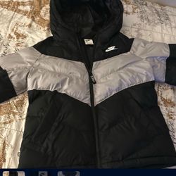 nike puffer jacket