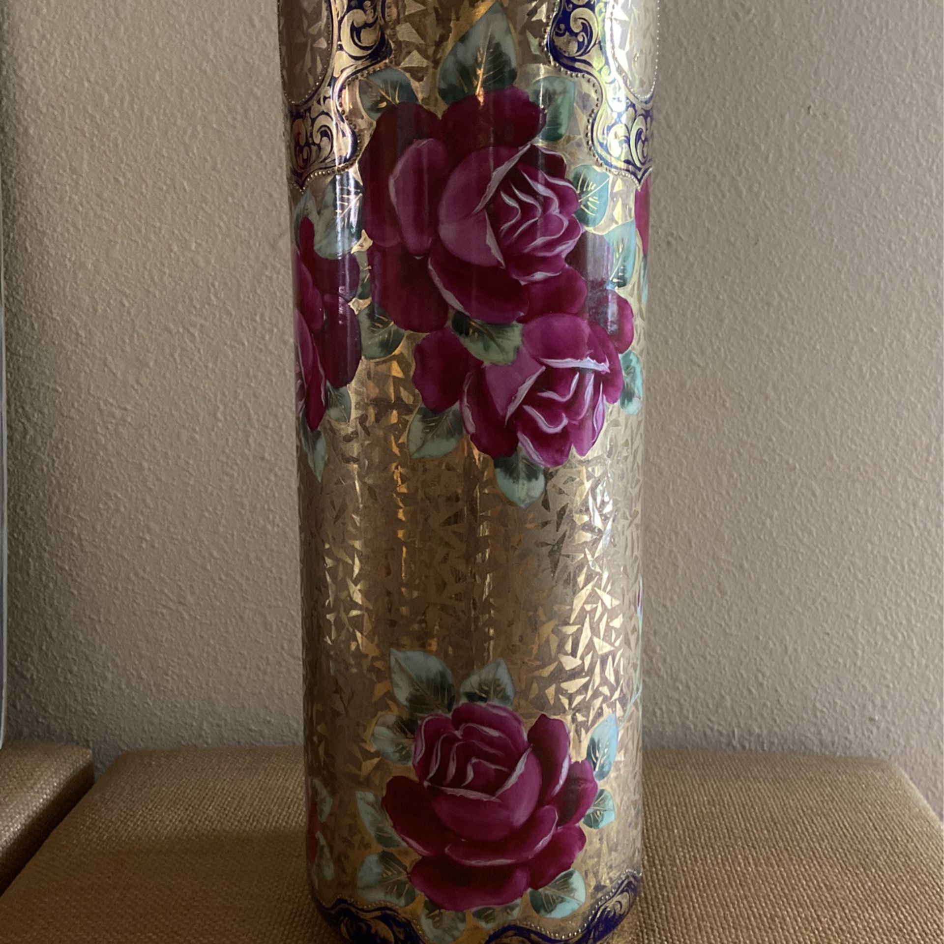 Antique Royal Nippon Cylinder Vase