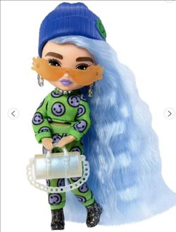 š BARBIE EXTRA MINIS ā BLUE HAIR & SMILEY OUTFIT! š