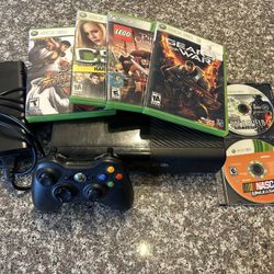 Xbox 360 E 250GB