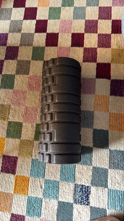 18” firm foam roller