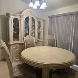 Beautiful Dining Table  Set , 4 Chairs + China Cabinet 