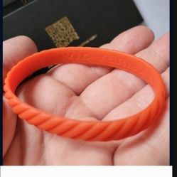  David Yurman 10mm Orange Limited Edition Charitable Rubber Bracelet (M)