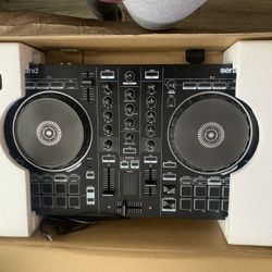 Roland DJ-202 Serato 