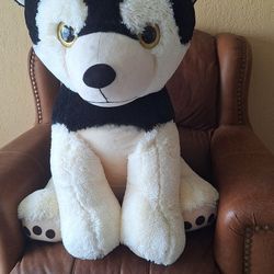 Stuffed Animal (NEW) A Great Mother's Day Gift !!!!