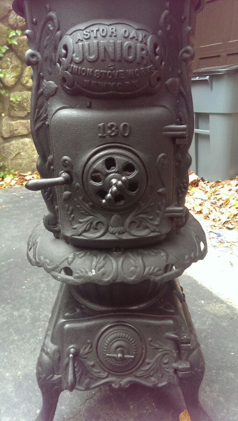 Astor Oak Jr Cast Iron Stove