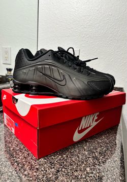 Nike SHOX R4 size 11 Men’s