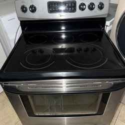 Nice kenmore stove everything work good only $335
