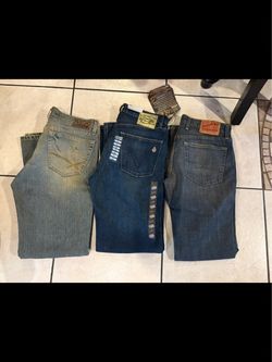 Volcom, Lucky brand, BKE all size 31s in great shape $15 each