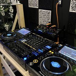 (CDJ -3000 , A9 Mixer , Rmx1000) For Rent 