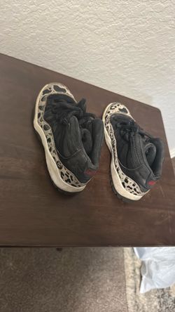 Boys, tennis shoes